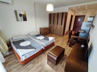 Europroperties Golden Line - 2