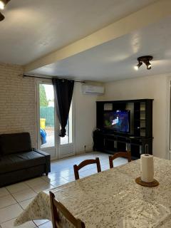 Charmant bas de villa avec jardin - 8