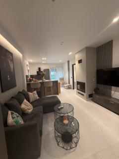 Light & kozy apartment - Patra - 5