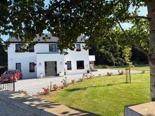 Ashlee Lodge, Shanagarry P25K6R6 Near Ballymaloe House & Garryvoe Hotel - Shanagarry - 0
