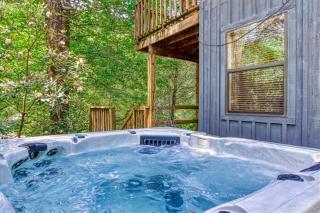 Riverbend Retreat - Pigeon Forge - 6