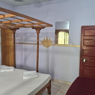 Deauvill Home Stay - 6