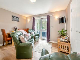 Owl Cottage - 2