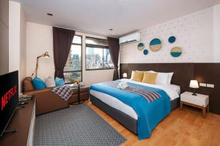 King suite with kitchen-Short walk to Park,BTS,Mall - 0