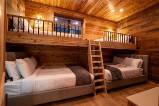 Boulder Mountain Resort - Revelstoke - 5
