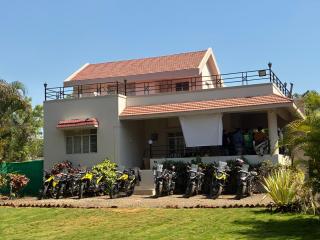 Yashwant farmhouse - 0