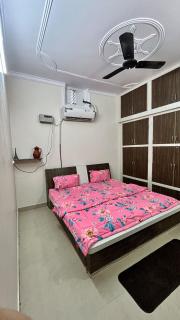 Kayaa Stays - Modern 2BHK in Varanasi - 1
