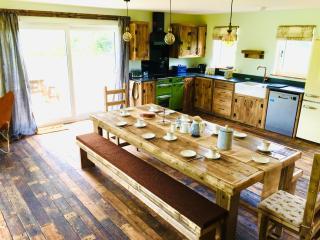 Deer Den timber clad cabin with hot tub, up private lane - Cullompton - 6