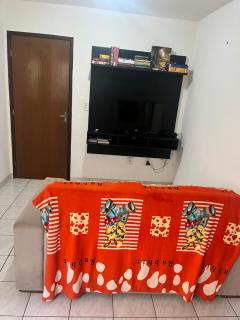 Quarto Privativo em Condomínio próx ao Cohatrac - 1