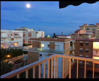 Penthouse with WiFi, ocean views 75 meters from the beach! - Calafell - 8