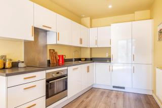 Central and Specious Apartment in City of London with a Balcony - 2