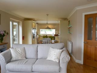 Henry's Bungalow - 5