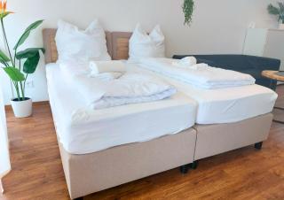 Top-Lage ideal für Teams & Familien mit 6 Personen - Neu-Ulm - 1