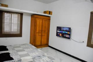 Jani and jai little home, Adhiyogi, Isha, AC room - Coimbatore - 9