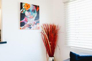 Chic Cozy One Bedroom Close to Downtown LA With Gated Parking - 8