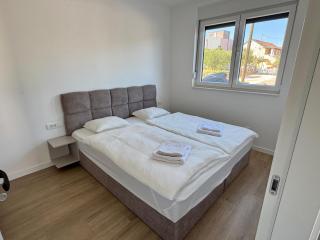 Nira apartments - 4