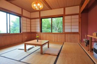 山荘梶ヶ森 - 0