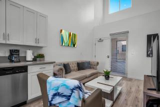 Chi 1-Bedroom Loft Style With Balcony And View Of Hollywood Sign - Los Angeles - 0
