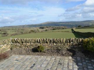 Hutter Hill Barn - 1