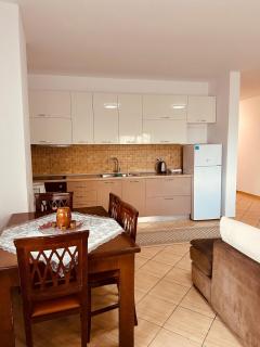Merkel Apartments - 7