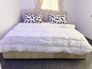 2 bedroom apartment IKeja Adeniyi Jones - Ikeja - 1