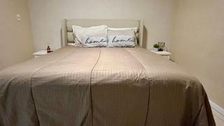 Piscina e Sinuca CASA Beto Carrero 500m do Parque 1 suite e 2 quartos 3bwc a 300m da Praia churrasqueira e estacionamento privado - 1