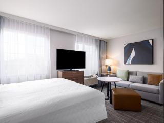 Staybridge Suites Rochester University by IHG - Rochester - 1