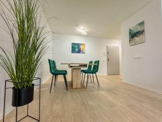 Dorian's Apartments-Blvd Muncii 1 - 2