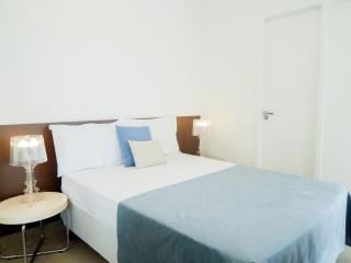 Easy Star - Studio Iluminado e com Vista, ao lado do Aeroporto - PN02G - São Paulo - 1