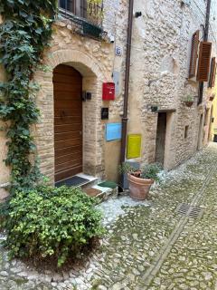 Aria B&B - apartment in the historic center - Spoleto - 3