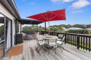 Warm Cosy holiday home right in town - Raglan - 3