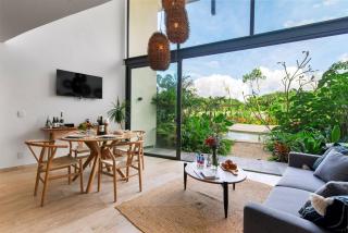 Stylish Loft with Pool Access - 6