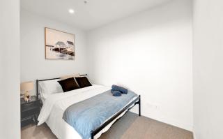 Stunning Views - Spacious Melbourne Central Sky Escape - Free Tram - Melbourne - 8