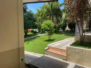 Reef Waters Resort - - 1