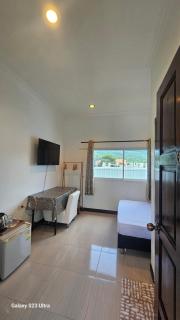 Passion Nai Harn Guesthouse - Nai Harn Beach - 9