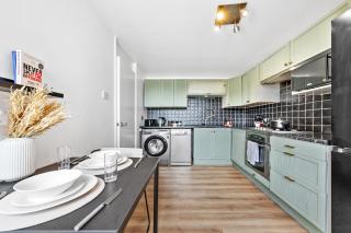 Gated Aprt Sleeps 4 KingsCross - 6