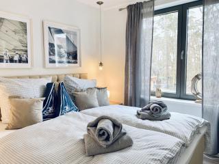 Ferienwohnung Ostseeliebe Parkvillen Carlota und Candela Baabe - 2