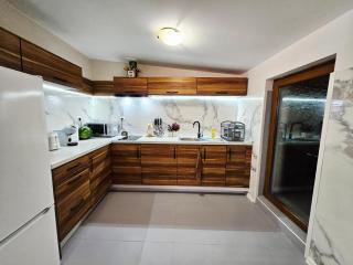 Exotic Sea-View Apartment - 6