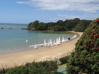 By the Bay Beachfront Apartments - Mangonui - 9
