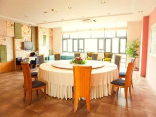 Huangshan Scholars Conference Hotel - Huangshan - 1