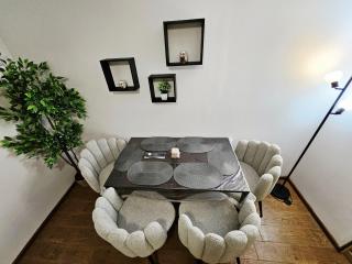 Exotic Sea-View Apartment - 7