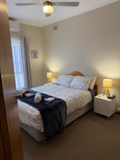 The Red Door - Mount Gambier - 9