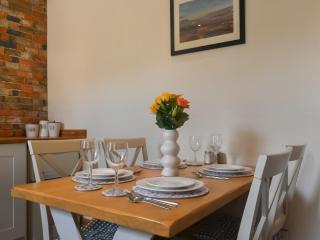 Roundabout Cottage - 5