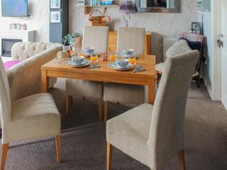 Tyglyn Cottage - 1