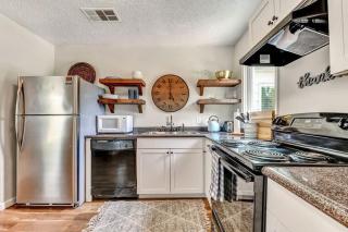 Pecan Hill House - 2