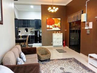 Sarrah Homestay At Kasa Height Residence - 7