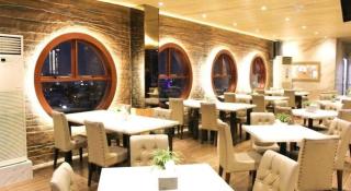 Hermes Palace Hotel Medan - Medan - 5