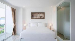 B2 Phuket Premier Hotel - Strand Patong - 4