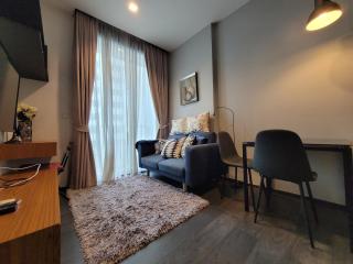 Downtown Luxury Apartment, Asok Cowboy Lane, 400m from BTS - 0