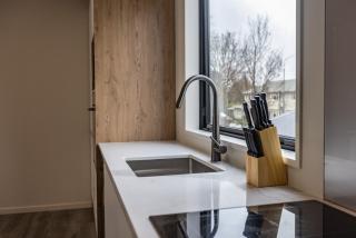 Modern and Spacious Right in Central CHCH - Christchurch - 8